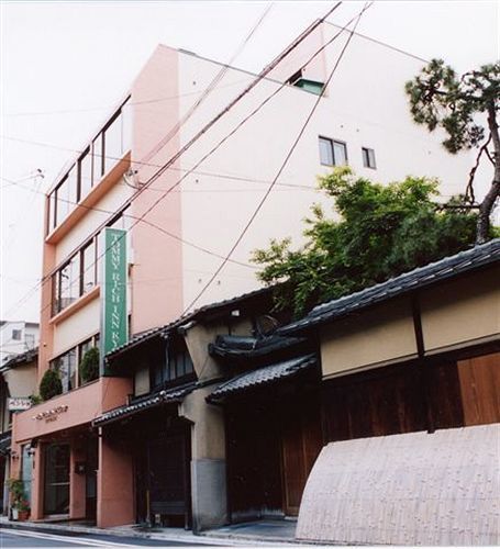 City Pension Tommy Rich Inn كيوتو المظهر الخارجي الصورة